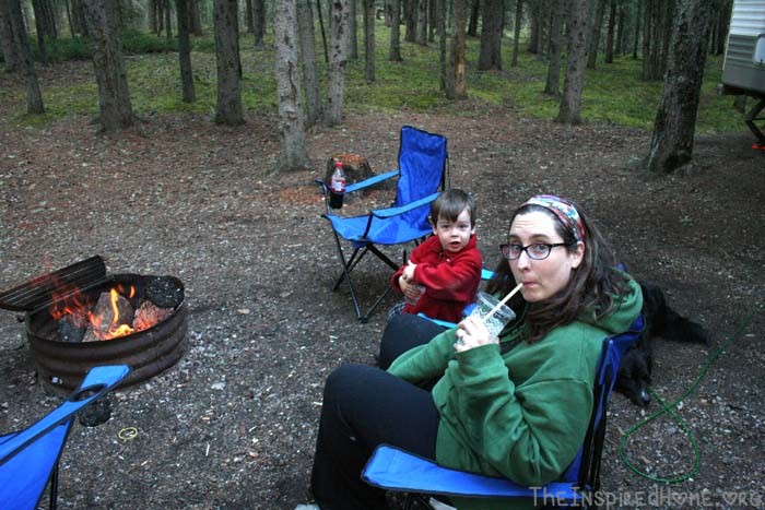TheInspiredHome.org // Simple Camping Snacks and Drinks #BubblesMyWay