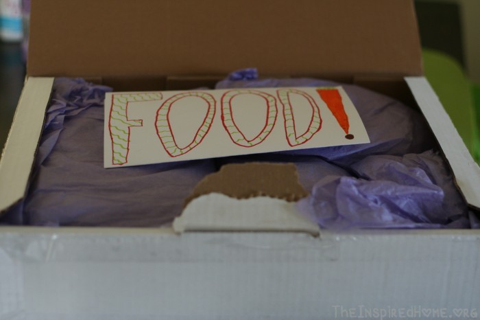 Foodie Pen Pals: Reveal Box