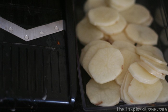 Homemade Potato Chips:Mandolin & Potatoes