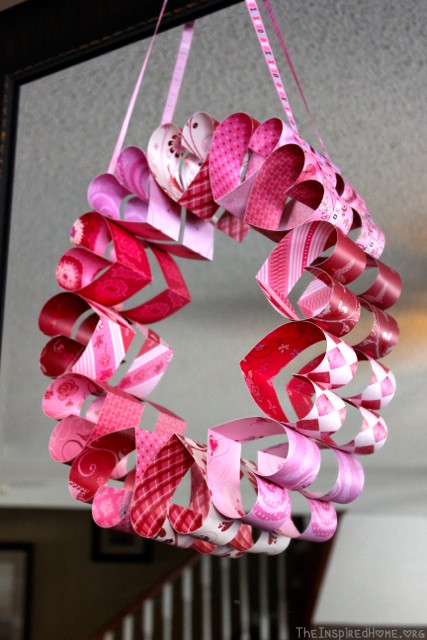 Learn how to make this simple Valentine's Day Paper Heart Wreath at TheInspiredHome.org