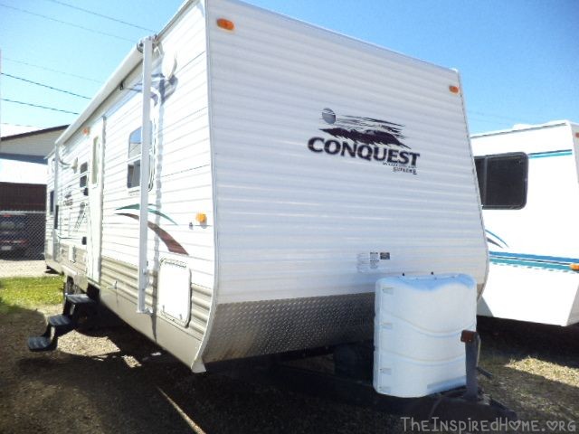 Get Outdoors: So We Bought A RV! 2009 Conquest 29BHS Travel Trailer