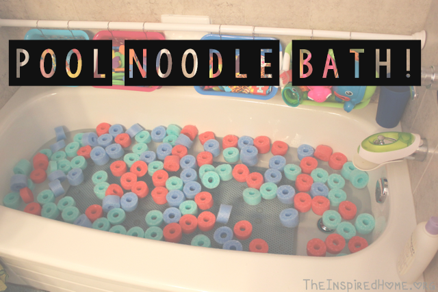 TheInspiredHome.org // Let your kids have a blast in a bathtub filled with cut-up pool noodles! Great for any age from baby to toddler to big kid. They can be used in so many creative ways!