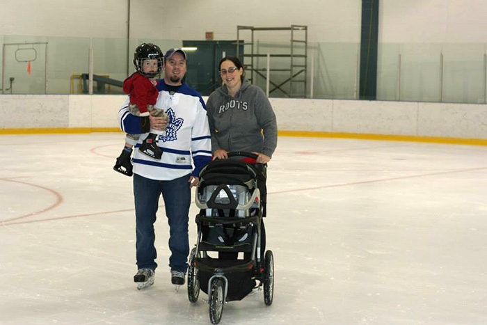 a-hockey-family