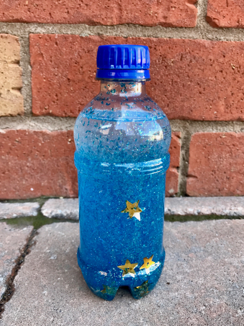 TheInspiredHome.org // DIY Sensory Bottles: Outer Space. Craft one of these simple sensory bottles from aliens to planets to glitter stars to glow in the dark!