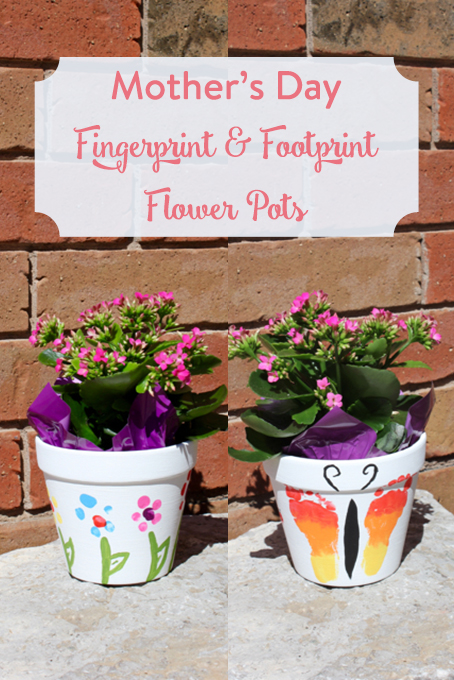TheInspiredHome.org // Using a few dollar store items, you can make a beautiful Mother's Day flower pot with your baby or toddler using their fingers and toes!