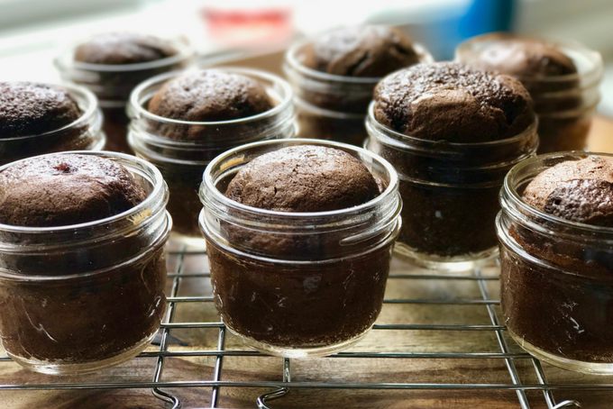 TheInspiredHome.org // Mason Jar Cupcakes in a pinch Bake until just done