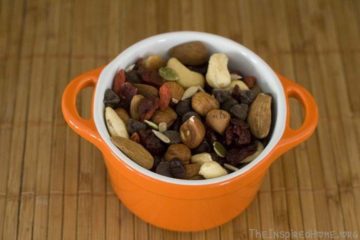 TheInspiredHome.org // Road Trip Snacks for Families - Trail Mix