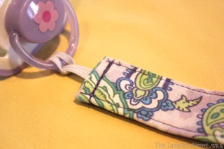 soother clip08