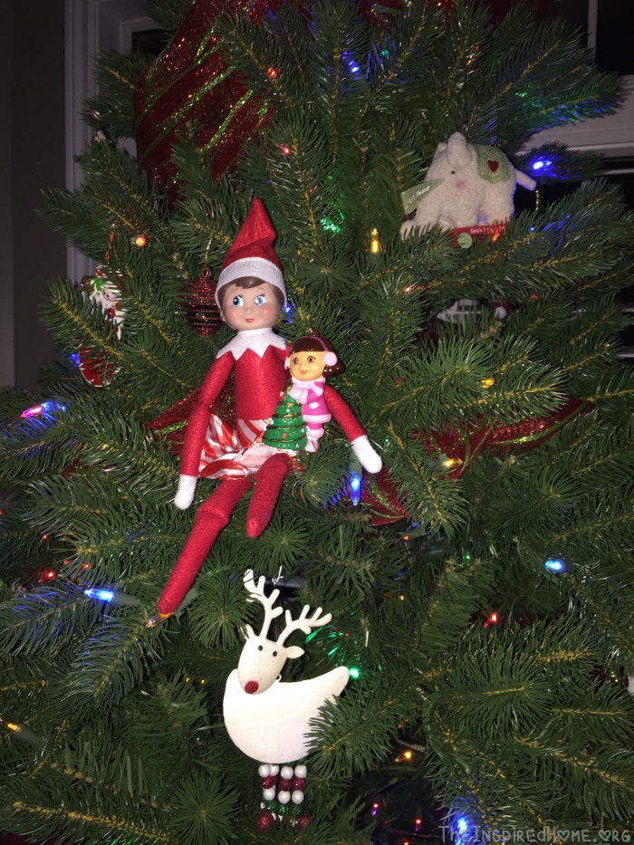 TheInspiredHome.org // 2 Minute Toddler-Approved Elf on the Shelf Ideas