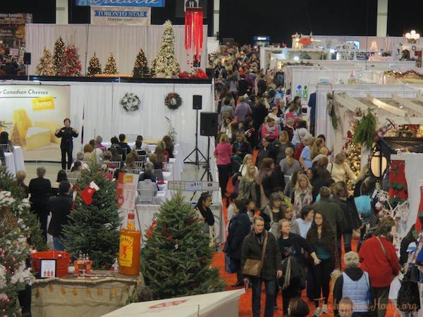 seasonschristmasshow