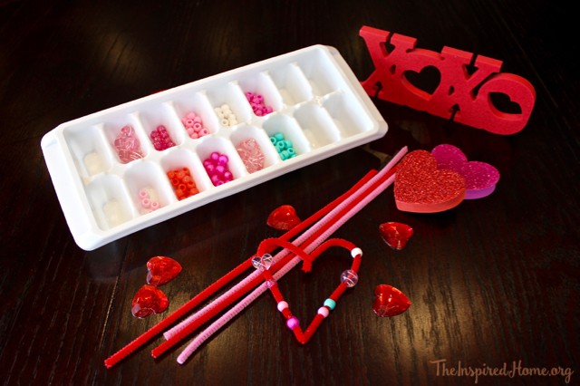 valentine beaded heart garland - 1