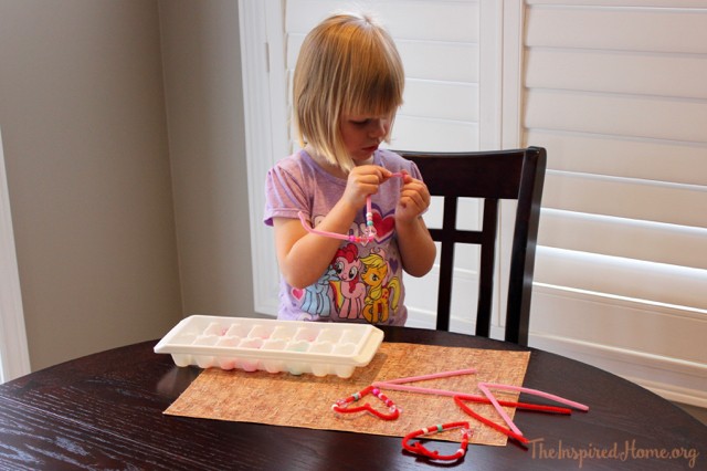 valentine beaded heart garland - 3