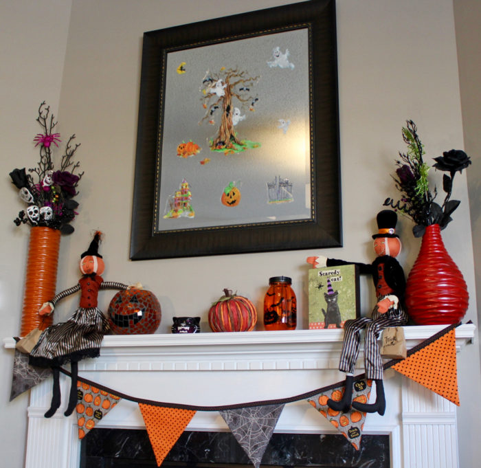 TheInspiredHome.org // DIY Halloween Mantel Ideas
